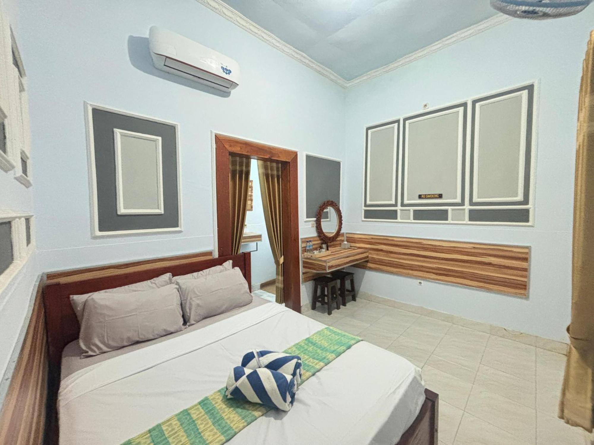 Banera Gili Homestay ギリ・トラワンガン エクステリア 写真